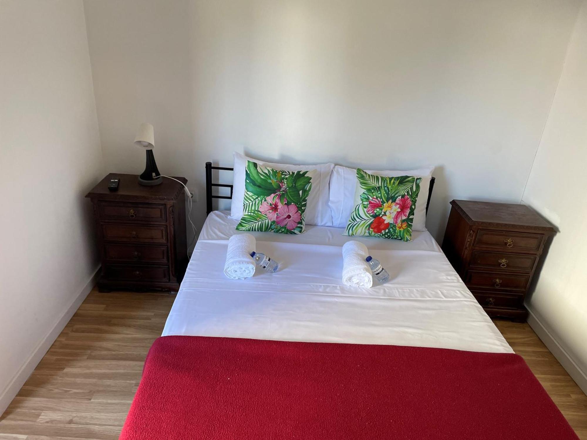 Imaculada Home Royal - Cobramos Estacionamento - Precisa Reservar Braga Ngoại thất bức ảnh